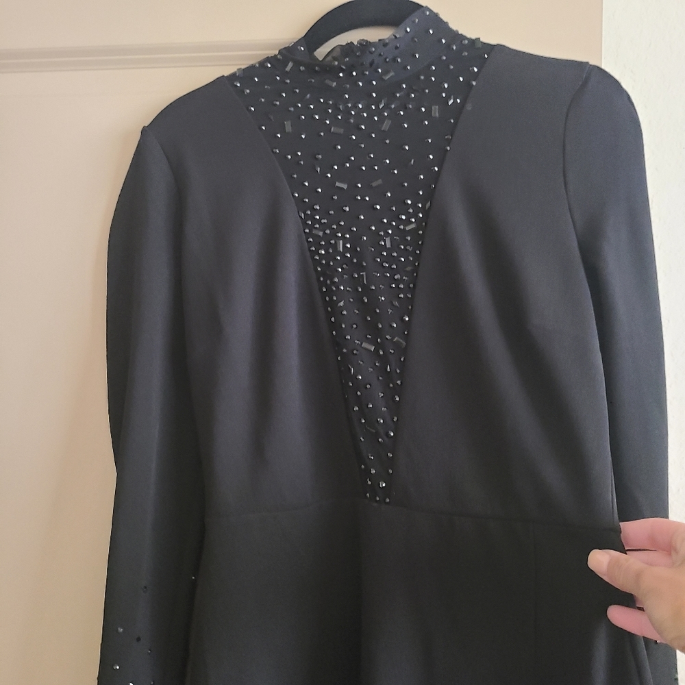 5/$80 NWT sexy Windsor mini dress - Picture 2 of 7
